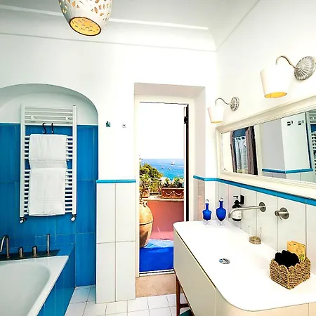 Luxury Maison Cherie - Charme & Sea View Gasthuis 4*
