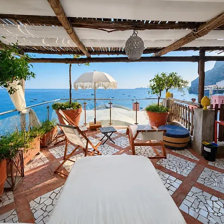 Pensionat Luxury Maison Cherie - Charme & Sea View 4*