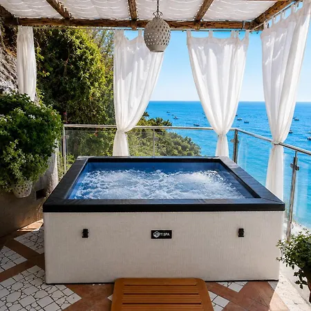 Luxury Maison Cherie - Charme & Sea View Pensionat