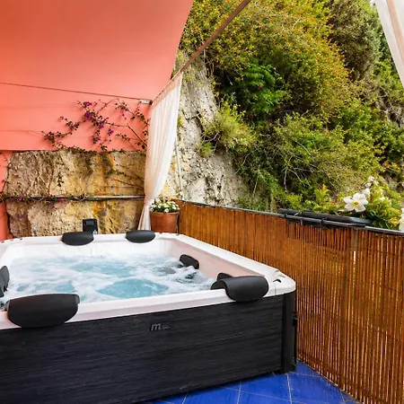 Luxury Maison Cherie - Charme & Sea View Pensionat